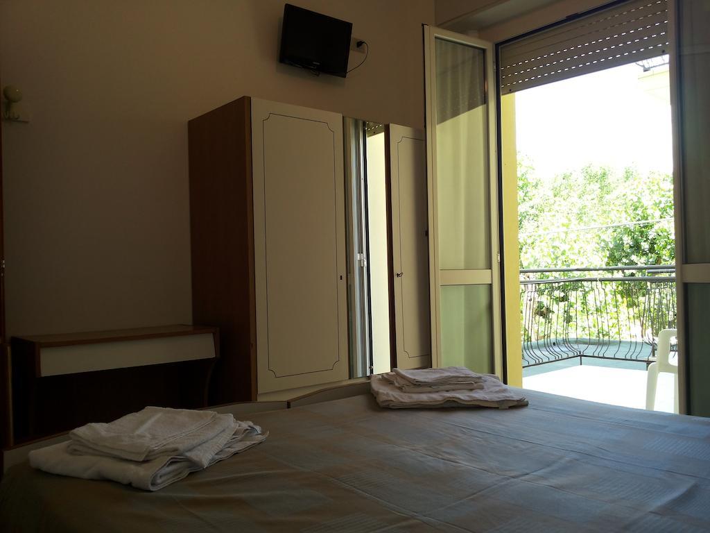 Hotel Cannes Rimini Bilik gambar